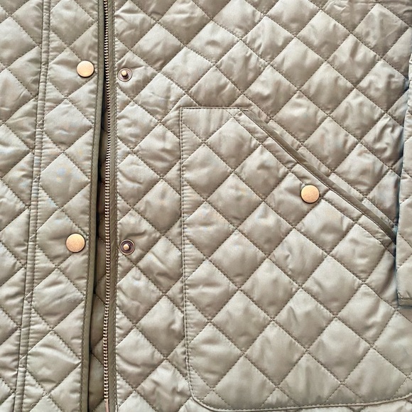 Lands’ End Olive Green Quilted Barn Jacket Corduroy Collar. Size L (14-16) - Picture 5 of 5